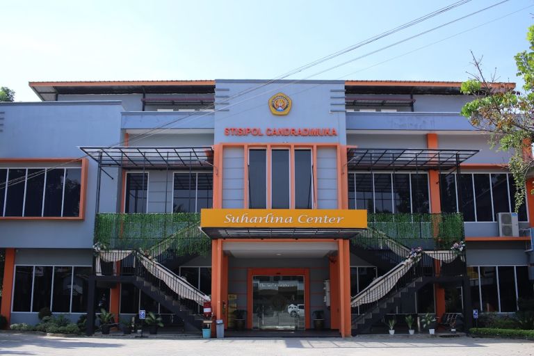 jurusan STISIPOL Candradimuka kelas karyawan
